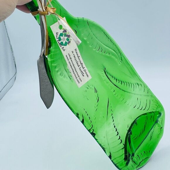 NEW Recycled Wine Bottle Cheese Serving Platter Green Glass Made in USA w/ knife - Picture 4 of 7